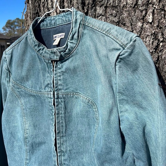 Vintage Gap light blue denim jacket - Picture 1 of 8